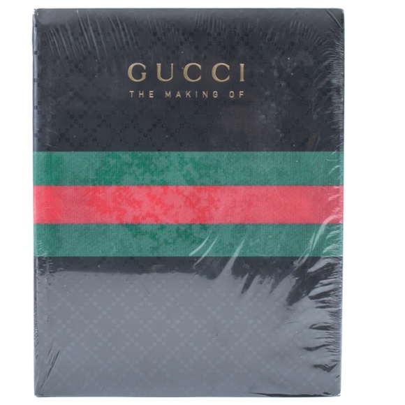 NEW*Gucci Giant Coffee Table Hard Cover Book+BAG - Picture 8 of 15